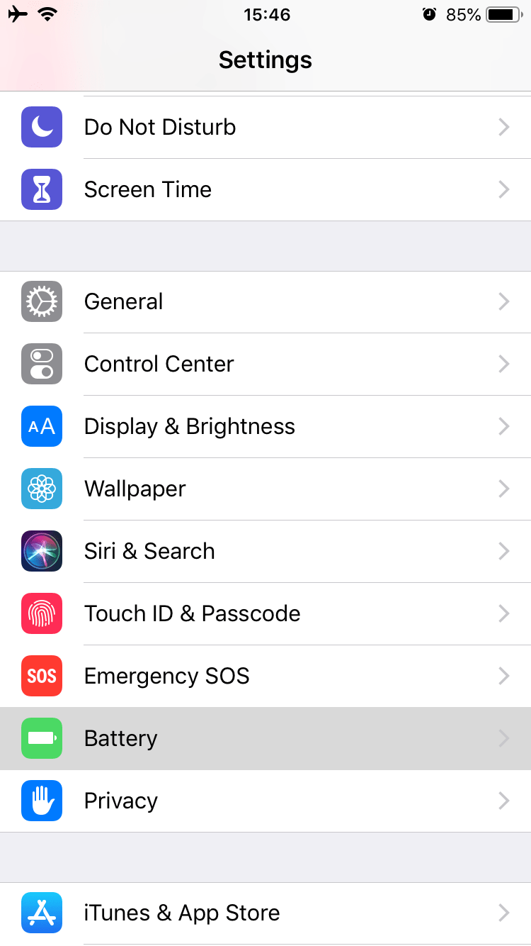 iPhone settings with Battery option highlighted