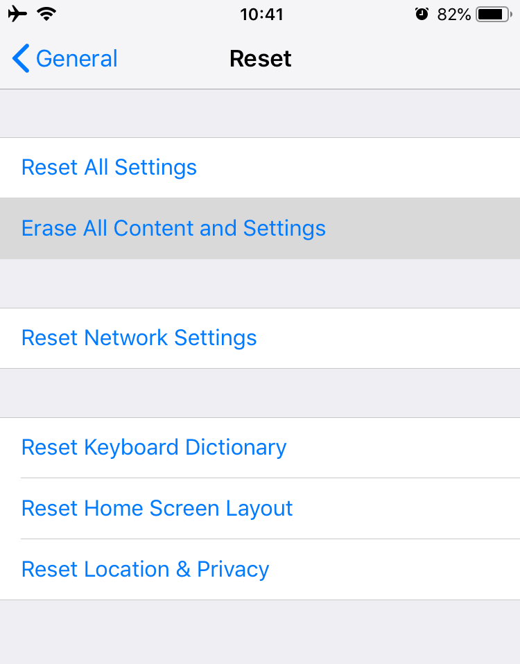 Choosing Erase All Content and Settings option in iPhone Reset panel