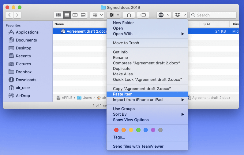Finder Window with Paste file option in context menu