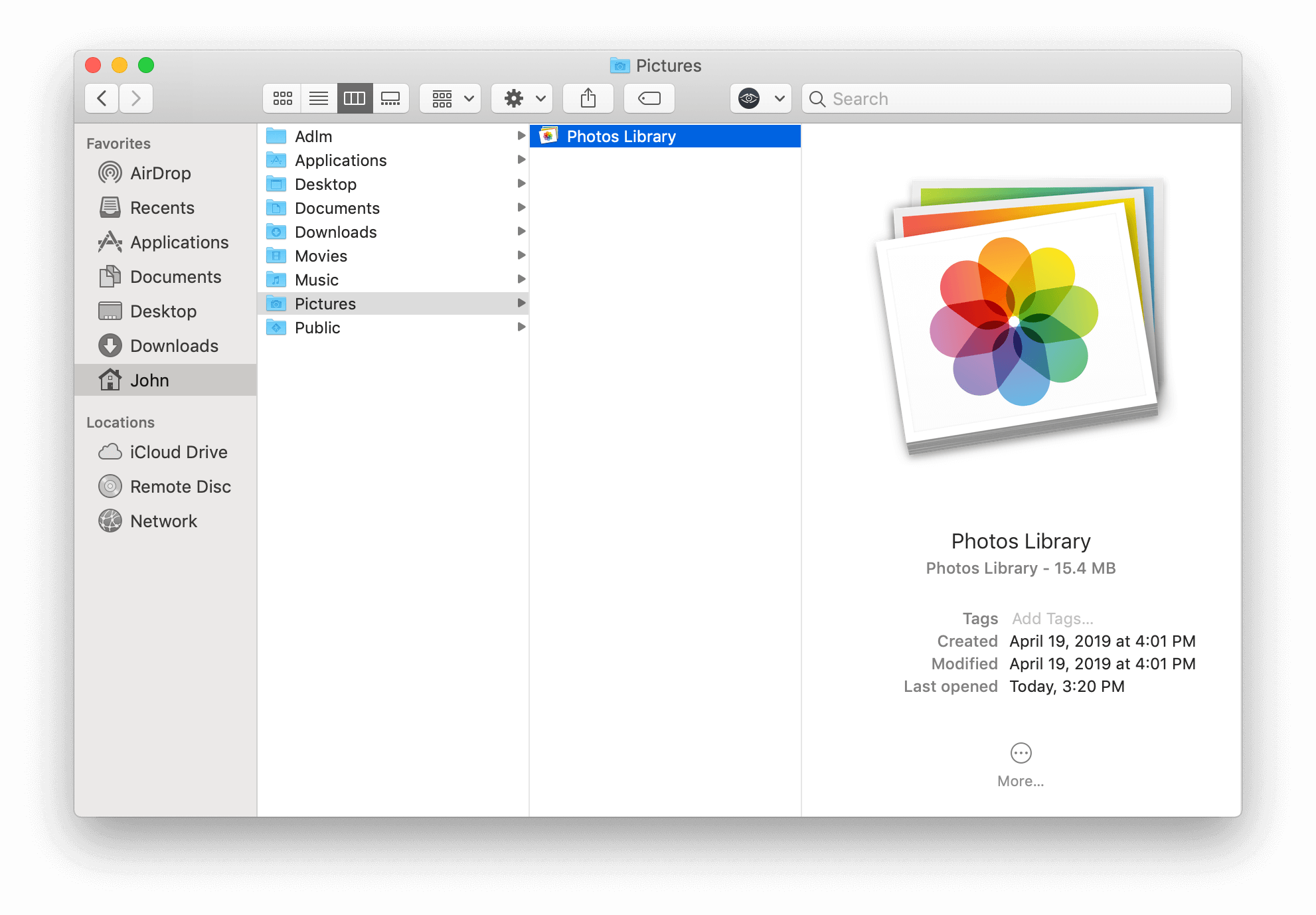 finder showing photos library