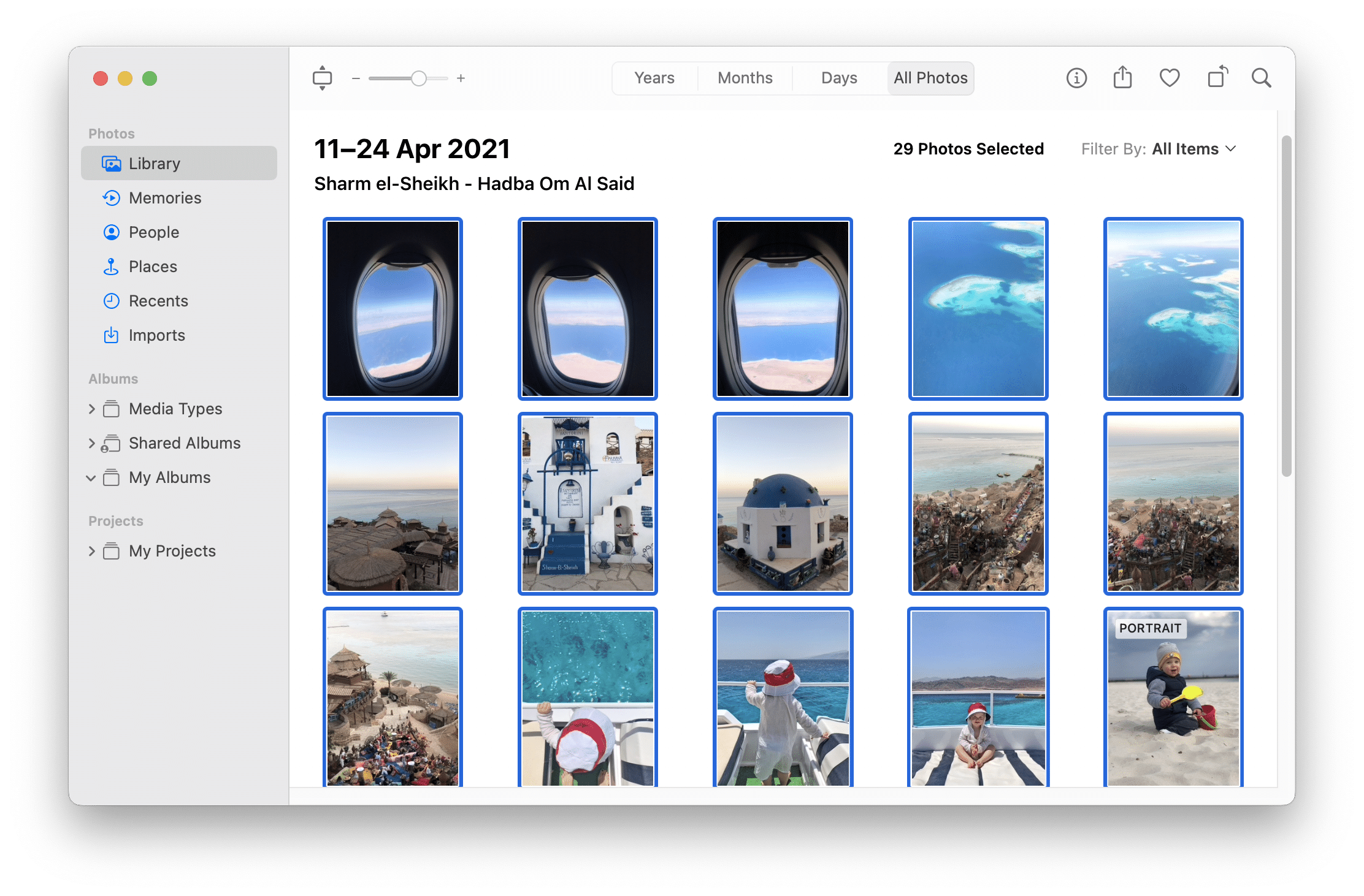 Photos app window with selected files