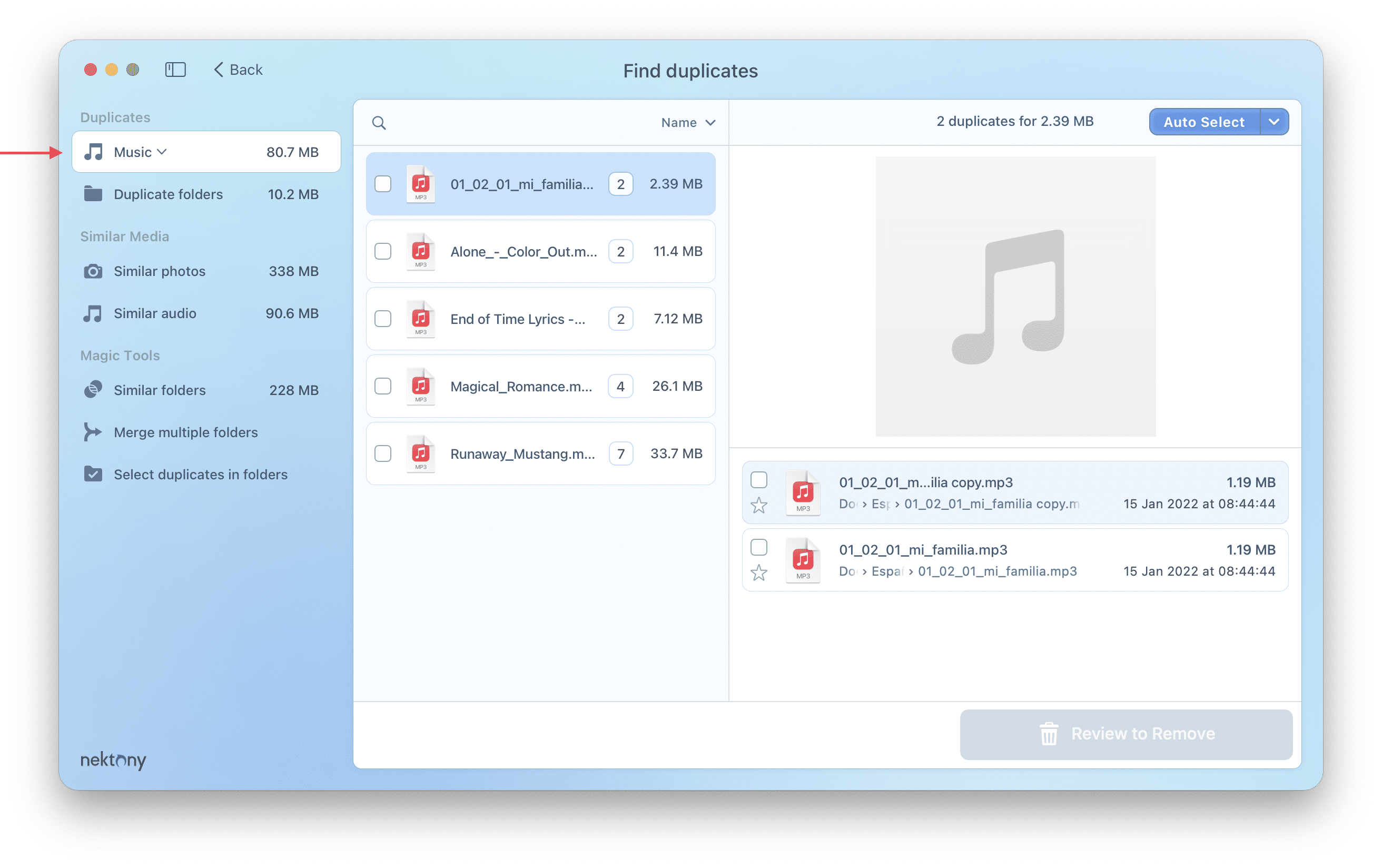 Duplicate file finder window showing duplicate music files