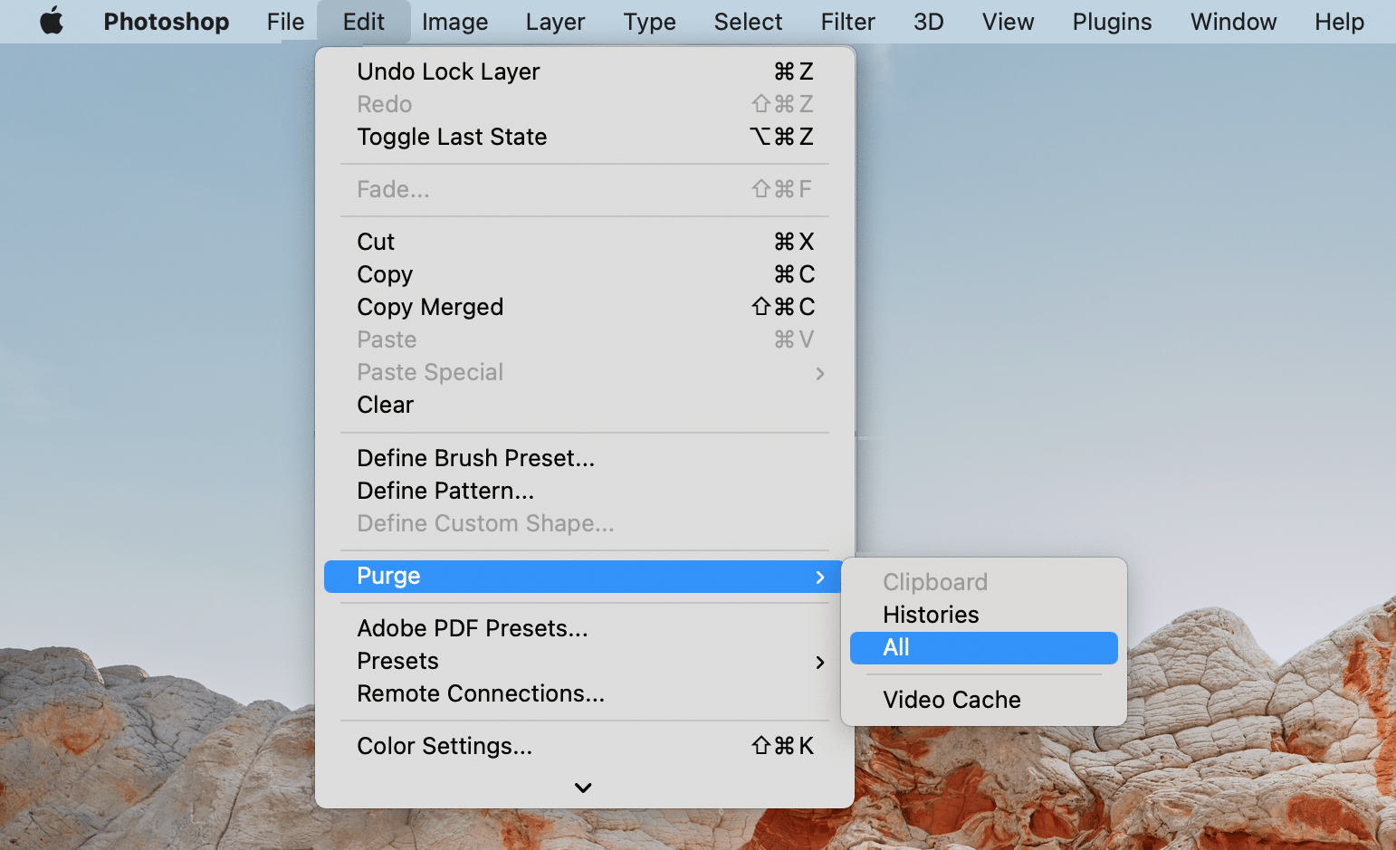Photoshop menu showing how to clear scratch disk