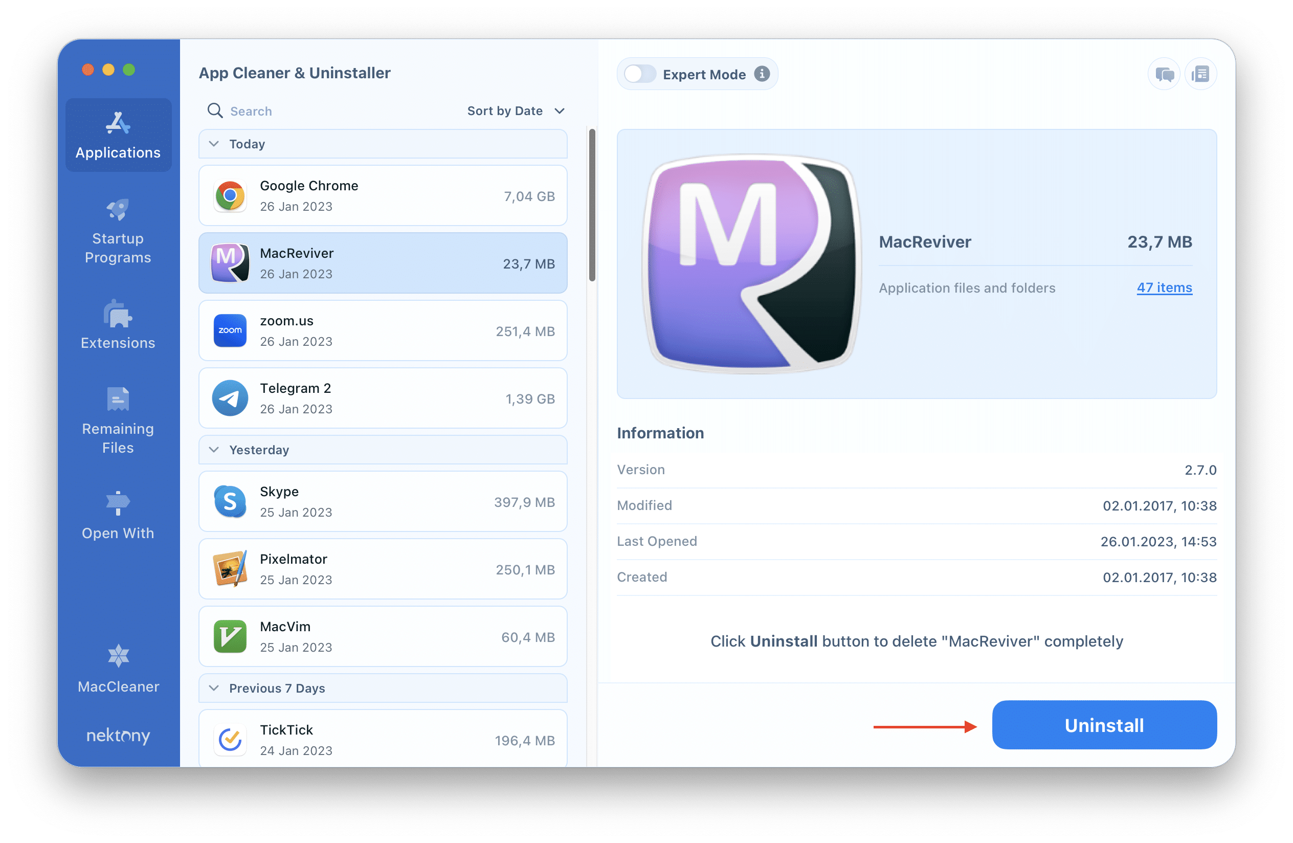 App Cleaner & Uninstaller window showing the MacReviver app