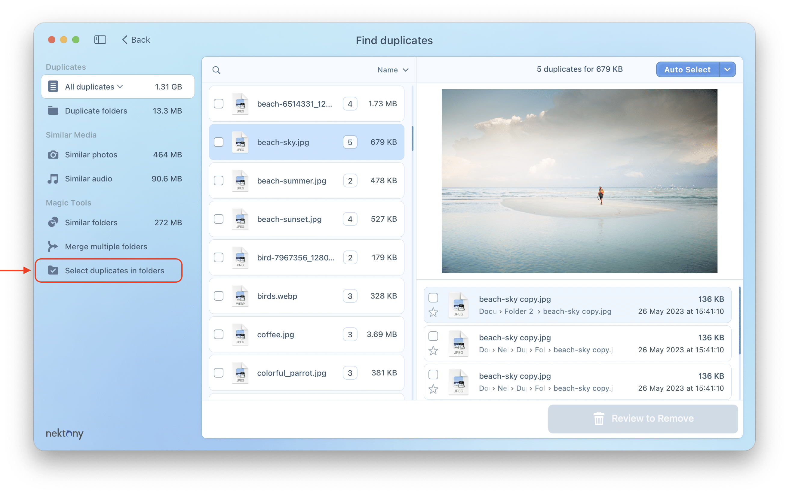 Duplicate File Finder with the option Select Duplicates in Folder highlighted