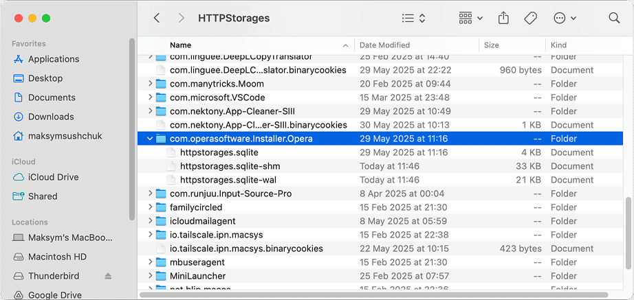 Opera files in the HTTPStorages folder